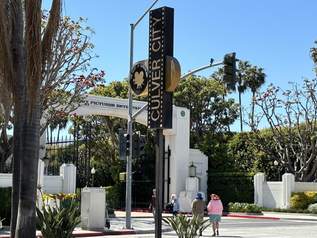 culverwestla city heart of screenland sign in front of sony entertainment madison gate